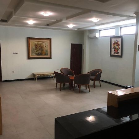 Bening Asri Guesthouse Tangerang Extérieur photo
