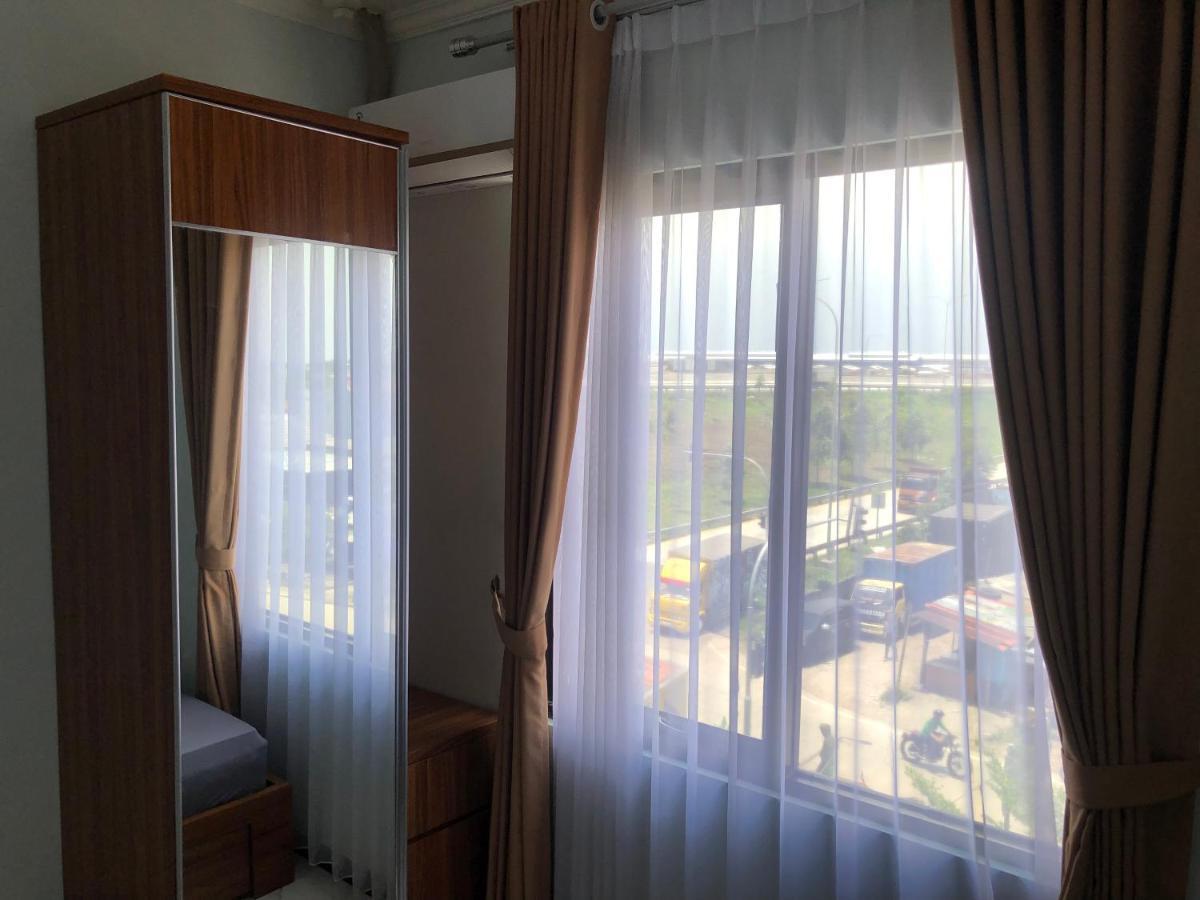 Bening Asri Guesthouse Tangerang Extérieur photo